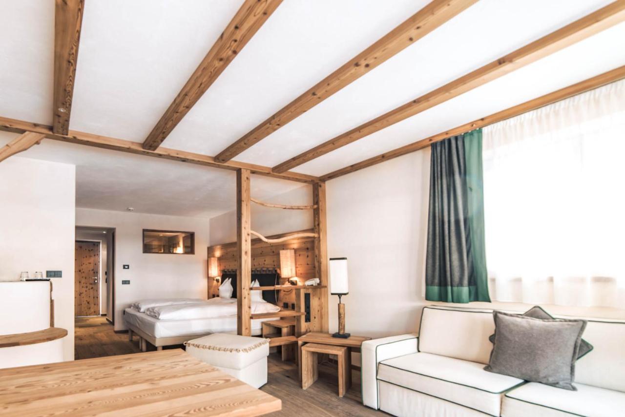 Dolomites Living Hotel Tirler Альпе-ди-Сьюзи Экстерьер фото